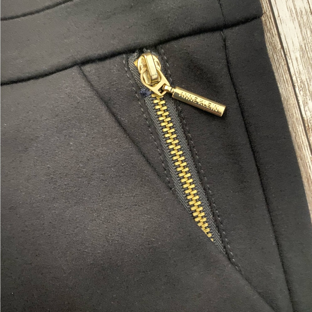 Anne Klein Women’s Elastic Waist Pull On Point Skinny Psnts Black with Gold 10 - Picture 6 of 12